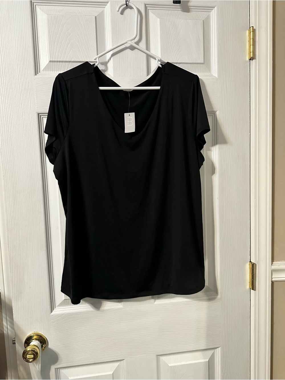 Black Women’s Short Sleeve Top